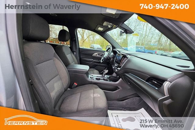 2023 Chevrolet Traverse FWD LT Cloth
