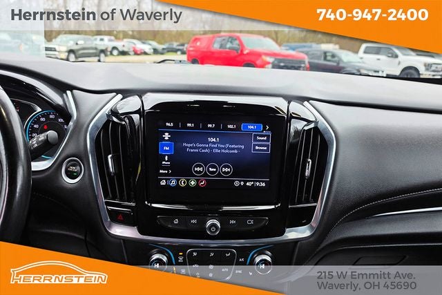 2023 Chevrolet Traverse FWD LT Cloth