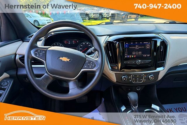 2023 Chevrolet Traverse AWD LS