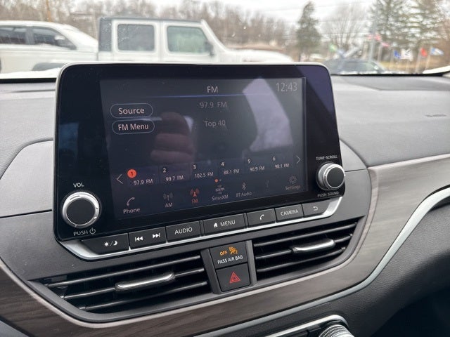 2023 Nissan Altima SV FWD