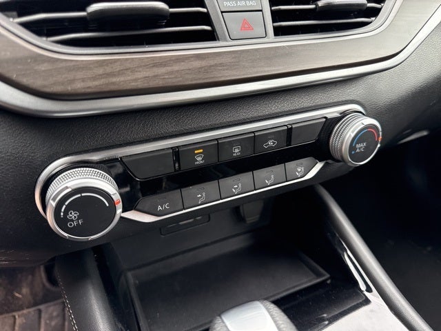 2023 Nissan Altima SV FWD