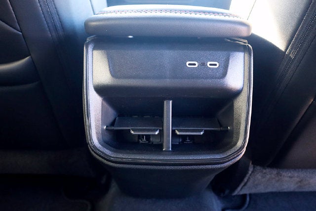 2027 Dodge Charger CHARGER SCAT PACK 4-DOOR AWD