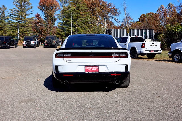 2027 Dodge Charger CHARGER SCAT PACK 4-DOOR AWD