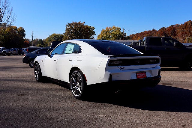2027 Dodge Charger CHARGER SCAT PACK 4-DOOR AWD