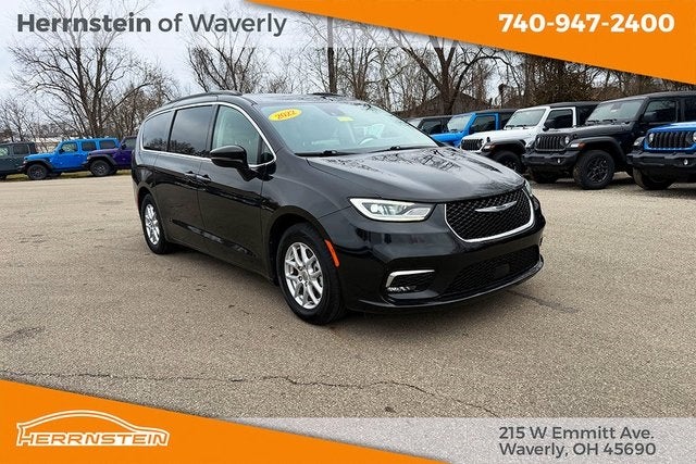 2022 Chrysler Pacifica Touring L