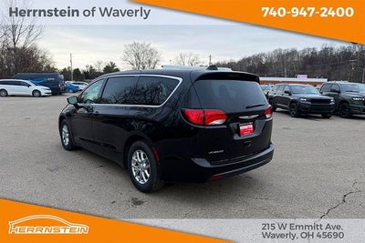 2026 Chrysler Voyager VOYAGER LX