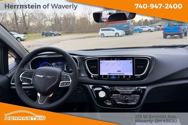 2026 Chrysler Voyager VOYAGER LX