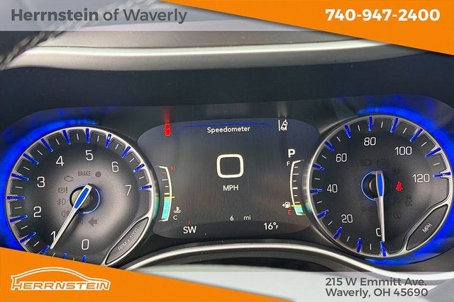 2026 Chrysler Voyager VOYAGER LX