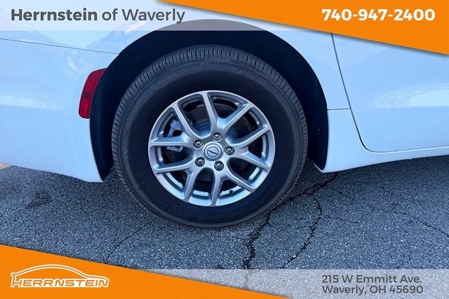 2026 Chrysler Voyager VOYAGER LX