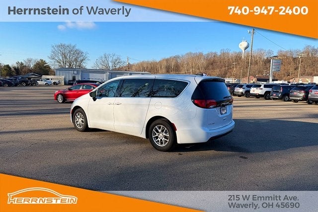 2026 Chrysler Voyager VOYAGER LX