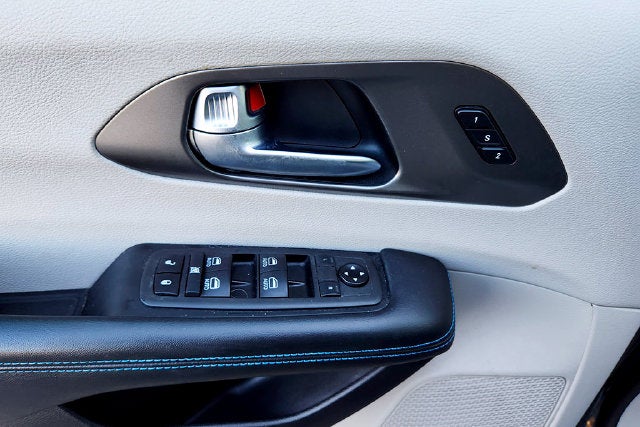 2021 Chrysler Pacifica Touring L AWD