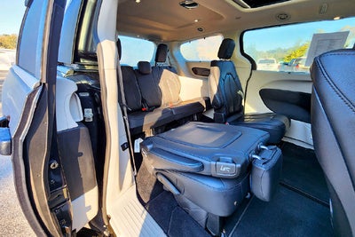 2021 Chrysler Pacifica Touring L AWD