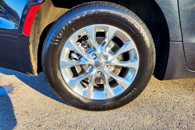 2021 Chrysler Pacifica Touring L AWD