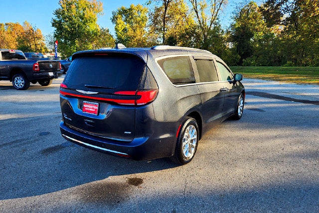 2021 Chrysler Pacifica Touring L AWD