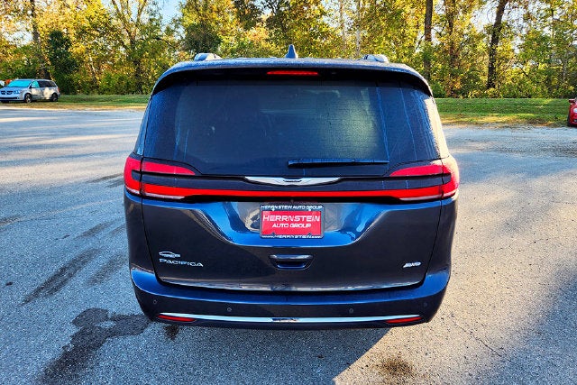 2021 Chrysler Pacifica Touring L AWD