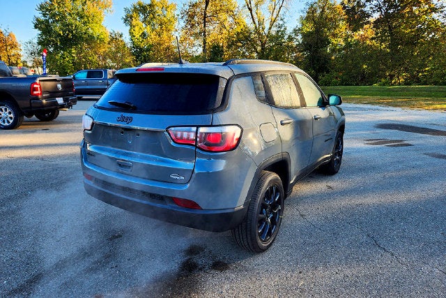 2027 Jeep Compass COMPASS LATITUDE ALTITUDE 4X4