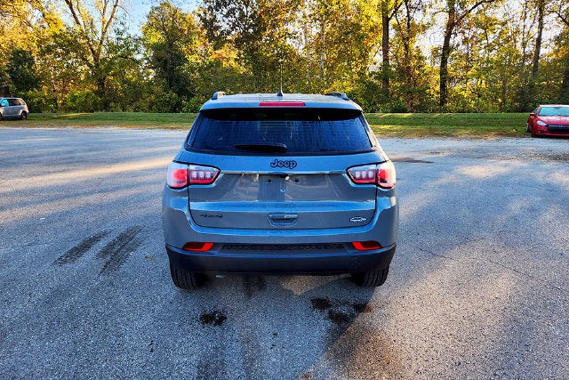 2027 Jeep Compass COMPASS LATITUDE ALTITUDE 4X4