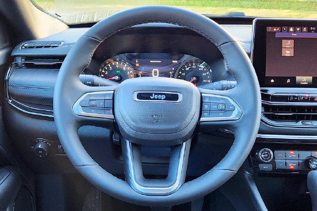2027 Jeep Compass COMPASS LATITUDE ALTITUDE 4X4