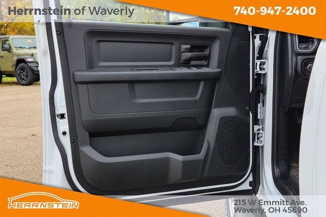 2026 RAM Ram 3500 RAM 3500 TRADESMAN CREW CAB 4X4 6'4' BOX