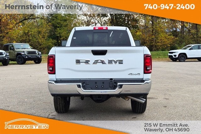 2026 RAM Ram 3500 RAM 3500 TRADESMAN CREW CAB 4X4 6'4' BOX