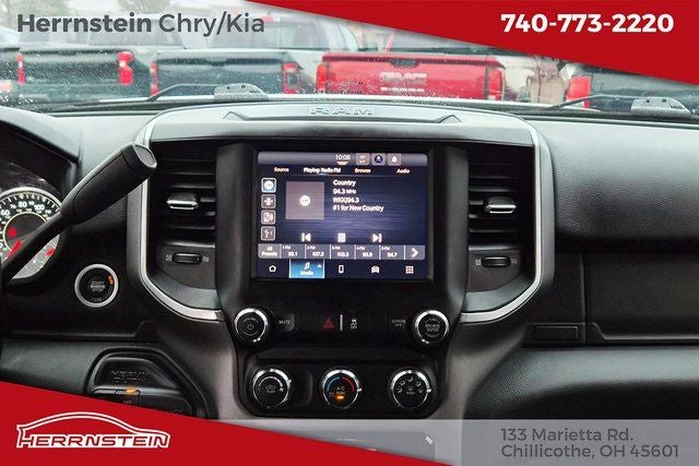 2024 RAM 3500 Big Horn Crew Cab 4x4 8' Box