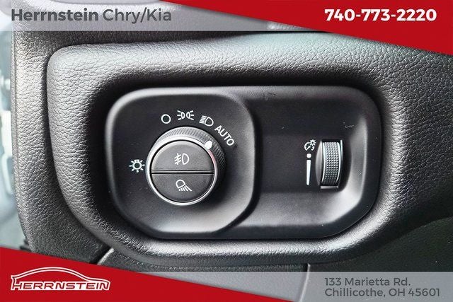 2024 RAM 3500 Big Horn Crew Cab 4x4 8' Box