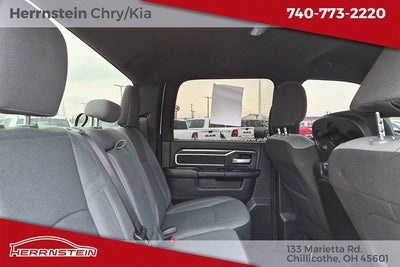 2024 RAM 3500 Big Horn Crew Cab 4x4 8' Box