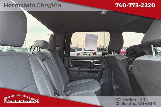 2024 RAM 3500 Big Horn Crew Cab 4x4 8' Box