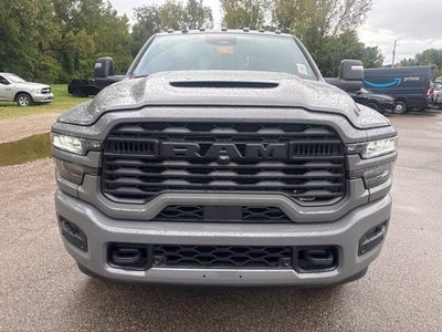 2027 RAM Ram 2500 RAM 2500 BLACK EXPRESS CREW CAB 4X4 6'4' BOX