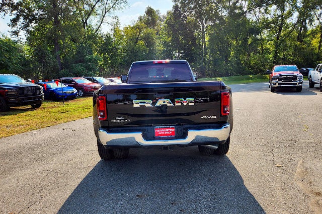 2027 RAM Ram 3500 RAM 3500 BIG HORN CREW CAB 4X4 8' BOX