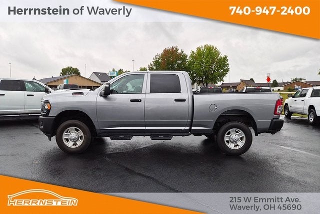 2024 RAM 2500 Tradesman Crew Cab 4x4 6'4' Box