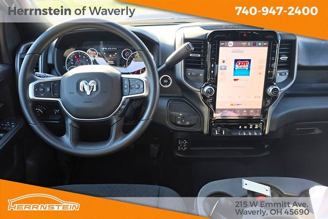 2026 RAM Ram 2500 RAM 2500 BLACK EXPRESS CREW CAB 4X4 6'4' BOX