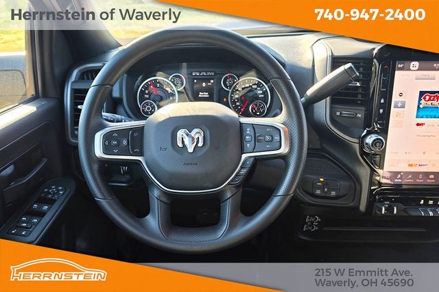 2026 RAM Ram 2500 RAM 2500 BLACK EXPRESS CREW CAB 4X4 6'4' BOX