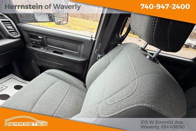 2022 RAM 2500 Tradesman Crew Cab 4x4 6'4' Box