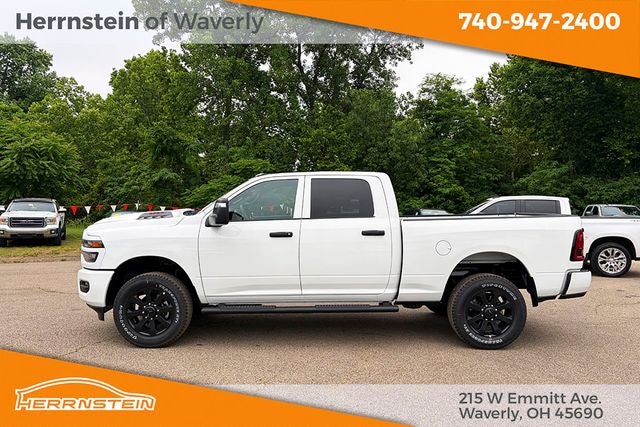 2026 RAM Ram 2500 RAM 2500 BLACK EXPRESS CREW CAB 4X4 6'4' BOX