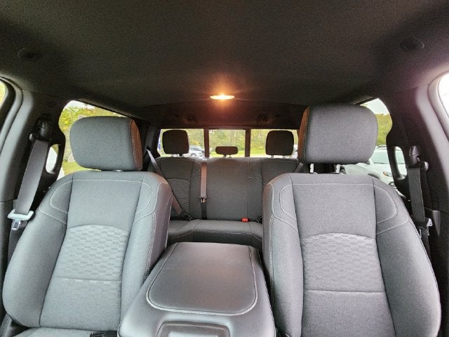 2027 RAM Ram 2500 RAM 2500 BLACK EXPRESS CREW CAB 4X4 6'4' BOX