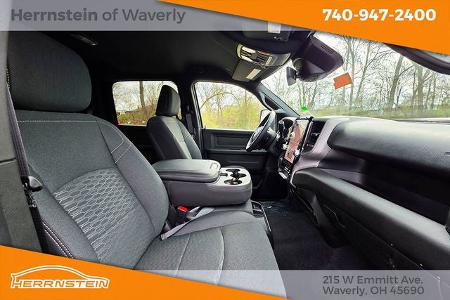 2026 RAM Ram 2500 RAM 2500 BLACK EXPRESS CREW CAB 4X4 6'4' BOX