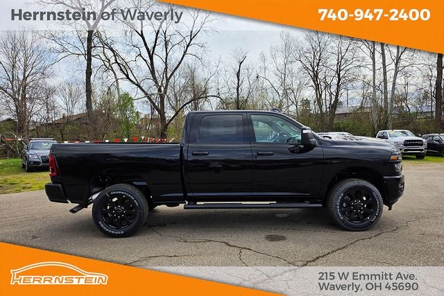 2026 RAM Ram 2500 RAM 2500 BLACK EXPRESS CREW CAB 4X4 6'4' BOX