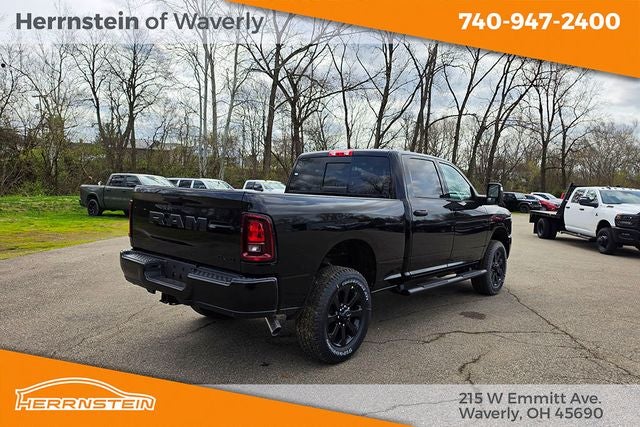 2026 RAM Ram 2500 RAM 2500 BLACK EXPRESS CREW CAB 4X4 6'4' BOX