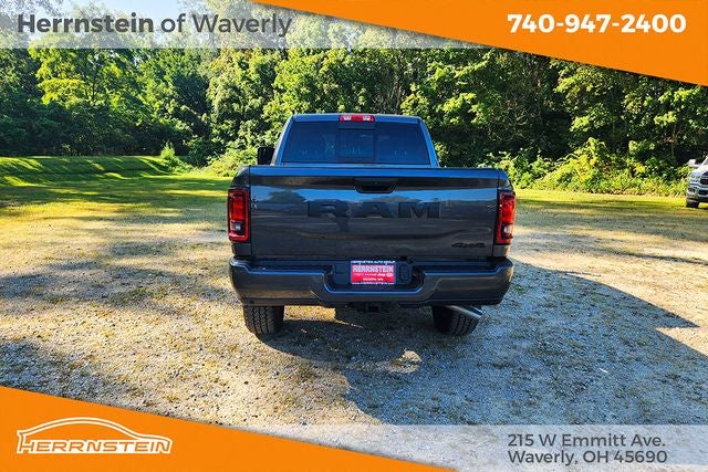 2026 RAM 2500 RAM 2500 BLACK EXPRESS CREW CAB 4X4 6'4' BOX