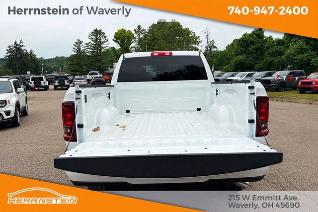 2026 RAM Ram 2500 RAM 2500 BLACK EXPRESS CREW CAB 4X4 6'4' BOX
