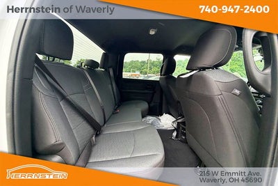 2026 RAM Ram 2500 RAM 2500 BLACK EXPRESS CREW CAB 4X4 6'4' BOX