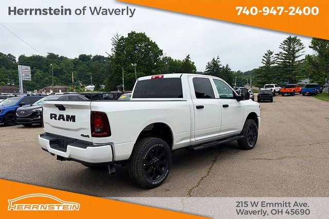 2026 RAM Ram 2500 RAM 2500 BLACK EXPRESS CREW CAB 4X4 6'4' BOX