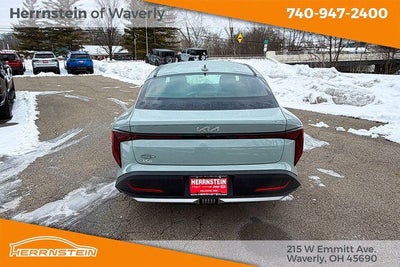 2025 Kia K4 LXS