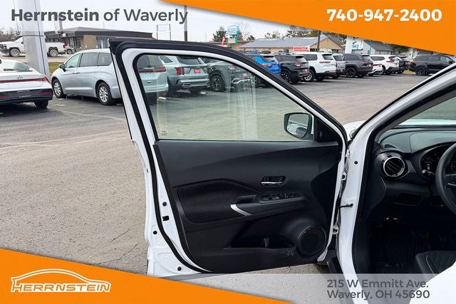 2021 Nissan Kicks SV