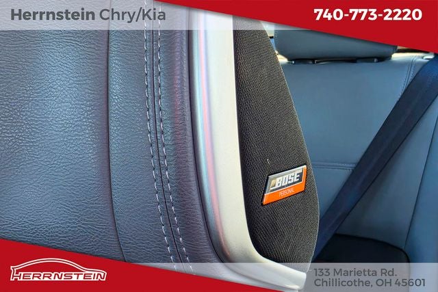 2024 Nissan Kicks SR Xtronic CVT