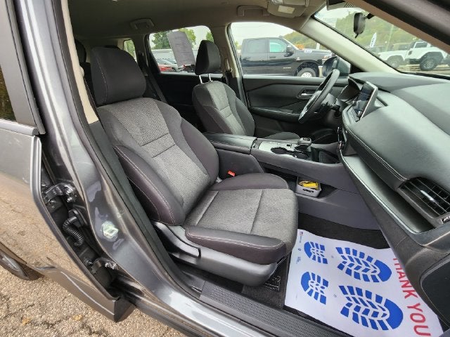 2024 Nissan Rogue SV FWD