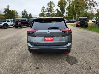 2024 Nissan Rogue SV FWD