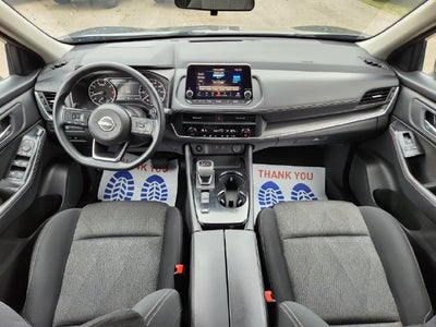 2024 Nissan Rogue SV FWD