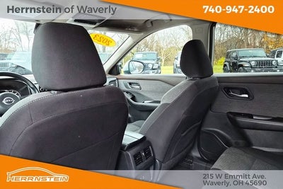 2023 Nissan Rogue SV FWD